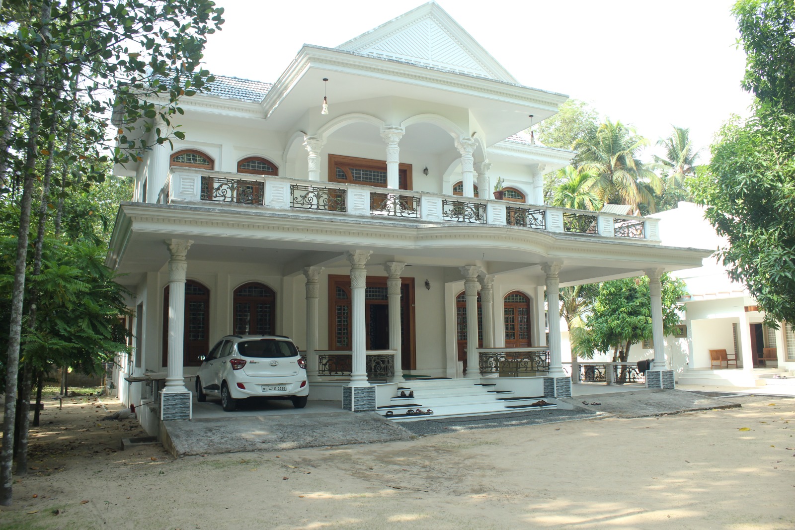 WhatsApp Image 2025-12-31 at 5.12.31 PM (2)